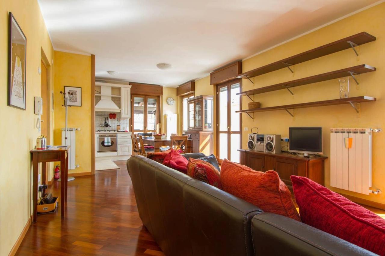 Bright House With 2 Bedrooms & A Unique Terrace Bérgamo Exterior foto